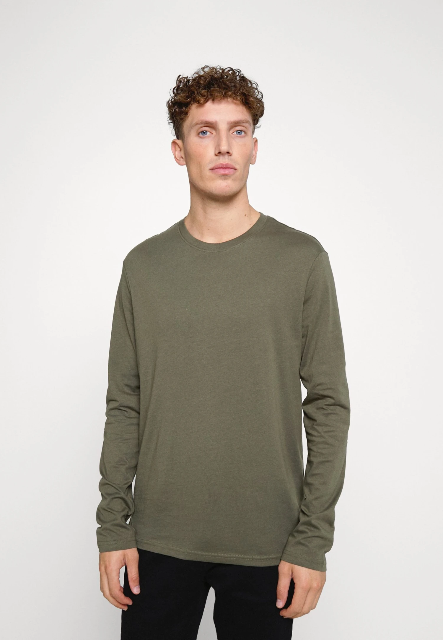 Pier One 5 Pack - Camiseta De Manga Larga - Blue/White/Beige/Olive 4 Pier One 5 Pack - Camiseta De Manga Larga - Blue/White/Beige/Olive - Imagen 4