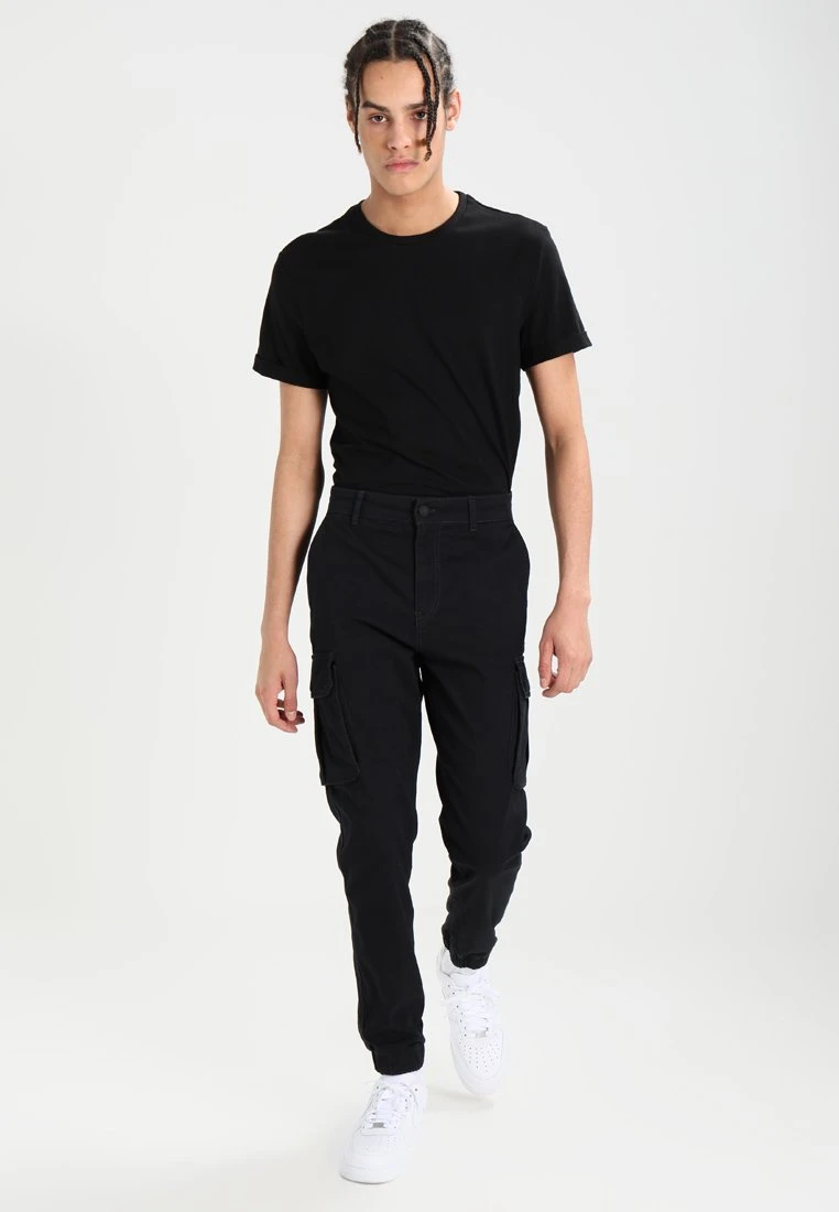 Pier One Cuffed Skinny Trouser- Pantalones Cargo - Black 2 Pier One Cuffed Skinny Trouser- Pantalones Cargo - Black - Imagen 2