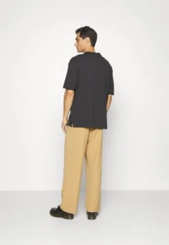 Pier One Polo -Black -Pier One 0cd0518bb80241288a91077428a84d42