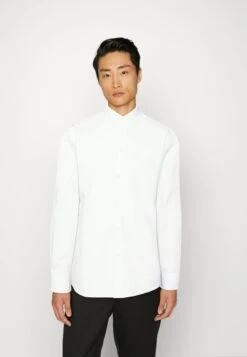 Pier One 3 Pack - Camisa Elegante - White/Light Blue/Dark Blue 10 Pier One 3 Pack - Camisa Elegante - White/Light Blue/Dark Blue -Pier One 19c3fd6ec91b408883b9c6efecab21b0