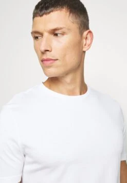 Pier One 7 Pack - Camiseta Básica - White/Blue/Green -Pier One 250428b12b8d4cafaf02bd6331fda98c