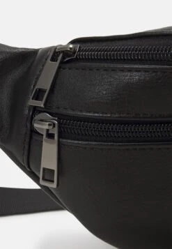 Pier One Unisex - Riñonera - Black -Pier One 33cd774ee9684067b799c689aa29ae78