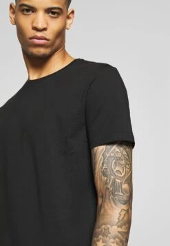 Pier One 3 Pack - Camiseta Básica -Black/ White -Pier One 3c7fec9282cf41fe87a7e68583b84b09