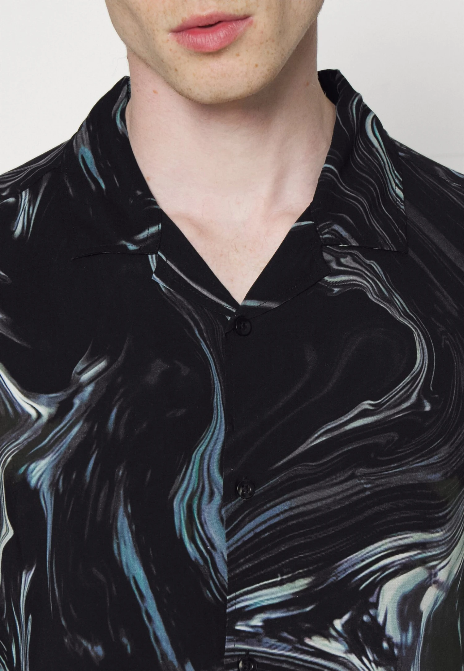 Pier One Marble Resort Unisex - Camisa - Black 6 Pier One Marble Resort Unisex - Camisa - Black - Imagen 6