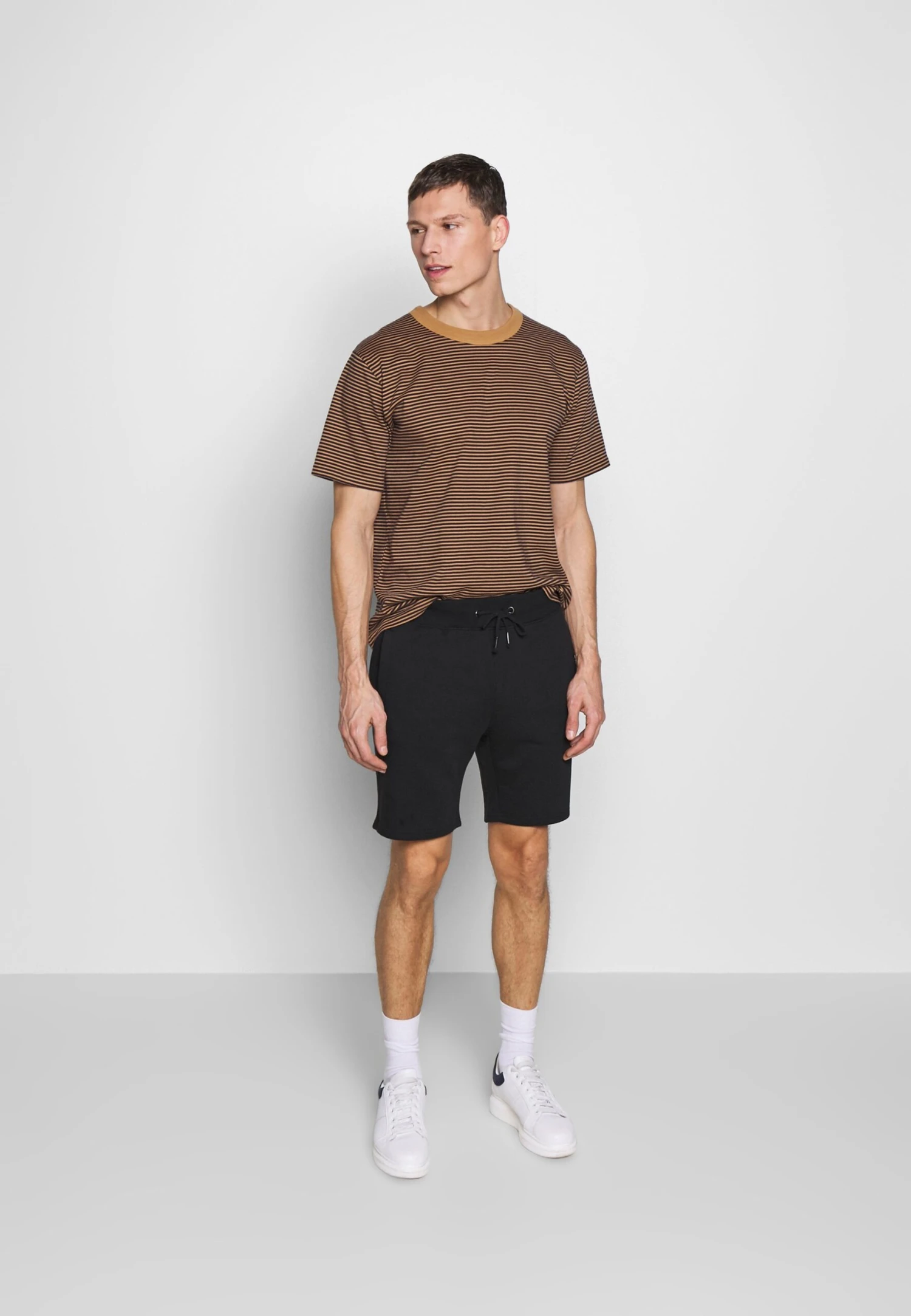 Pier One 2 Pack - Shorts -Light Grey /Black 2 Pier One 2 Pack - Shorts -Light Grey /Black - Imagen 2