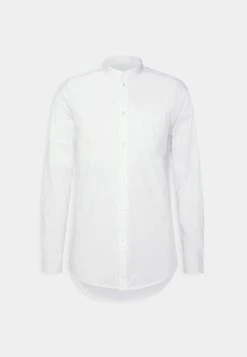 Pier One Muscle Fit Stand- Camisa - White -Pier One 5a9412a14083403cb941fa6fbb6ea6b4