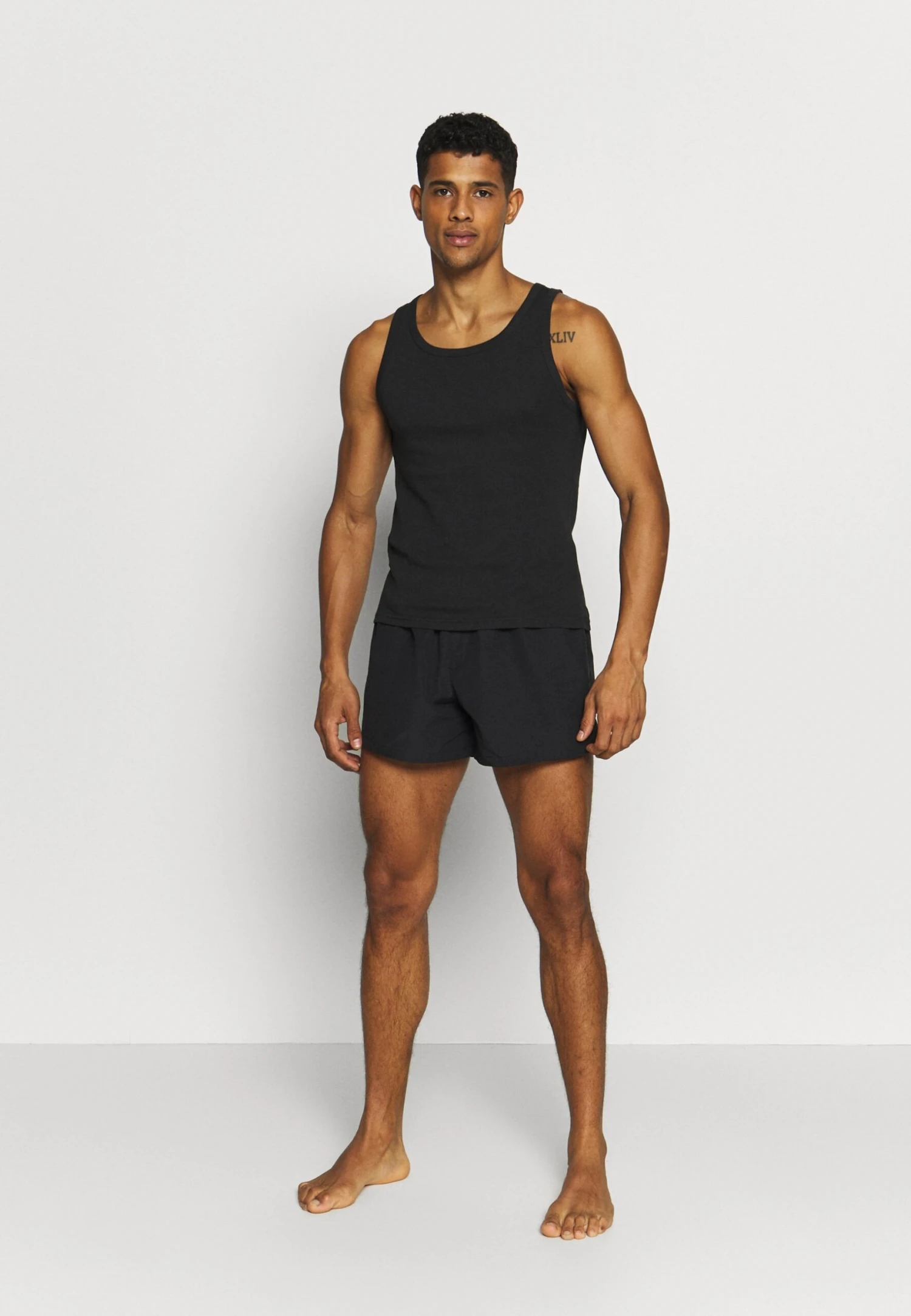 Pier One 3 Pack - Camiseta Interior - Black 2 Pier One 3 Pack - Camiseta Interior - Black - Imagen 2