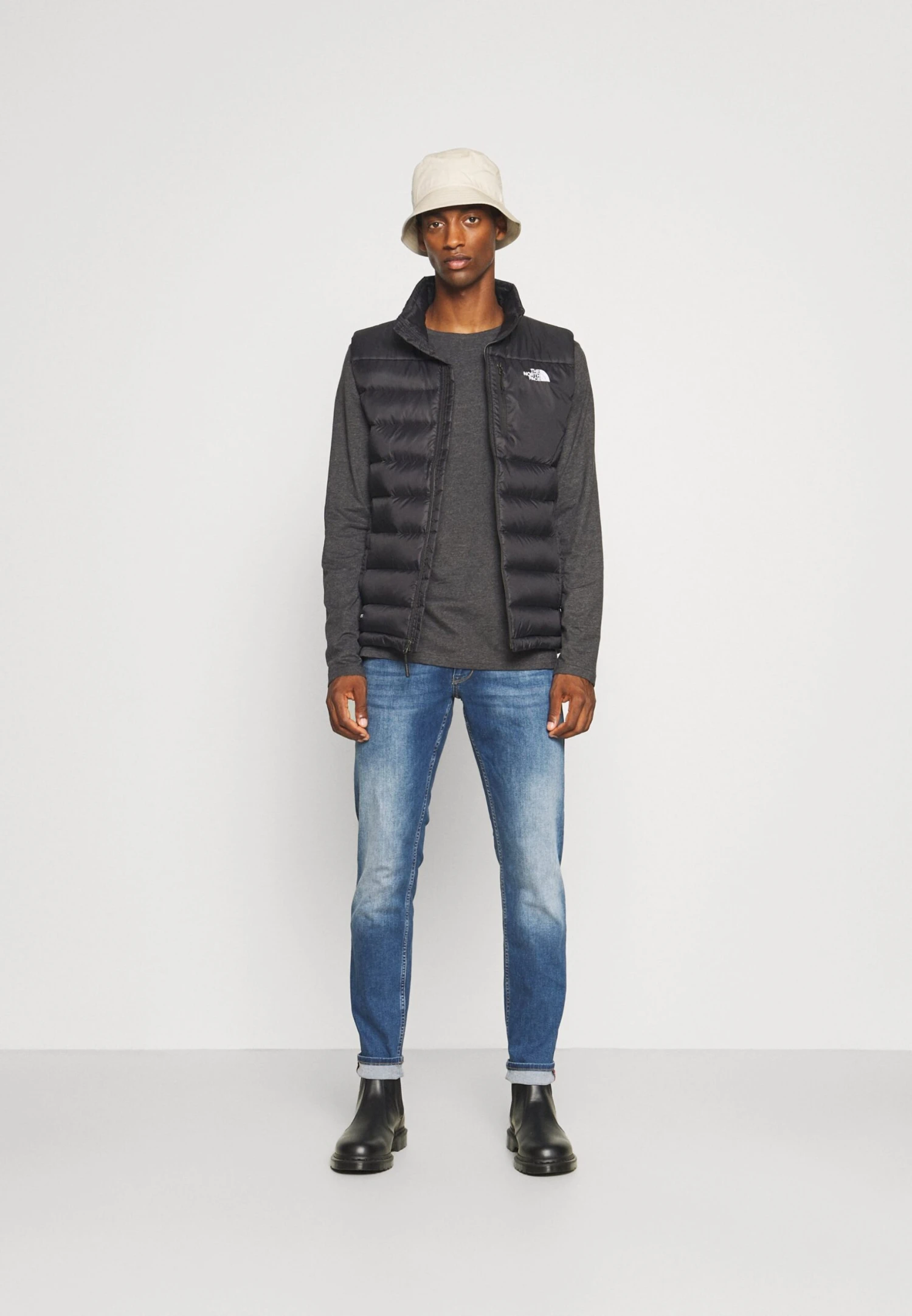 Pier One 2 Pack - Camiseta De Manga Larga - Dark Grey/Black 1 Pier One 2 Pack - Camiseta De Manga Larga - Dark Grey/Black