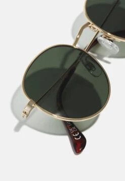 Pier One Unisex - Gafas De Sol - Gold-Coloured/Green 7 Pier One Unisex - Gafas De Sol - Gold-Coloured/Green -Pier One 757cc522f0d64d40943756228eeb0e2f