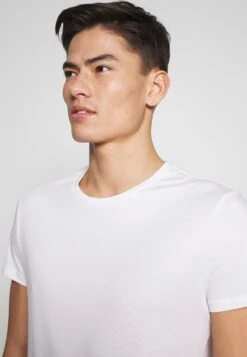 Pier One 5 Pack - Camiseta Básica - Olive/ White/ Navy /Yellow /Black 17 Pier One 5 Pack - Camiseta Básica - Olive/ White/ Navy /Yellow /Black -Pier One 77c2d2519090484184f315586af02578