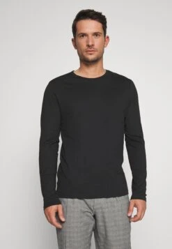 Pier One 2 Pack - Camiseta De Manga Larga - White/Black 9 Pier One 2 Pack - Camiseta De Manga Larga - White/Black -Pier One 77d1f130bf974783921531825fa29315