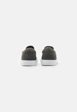 Pier One Unisex - Zapatillas - Grey 8 Pier One Unisex - Zapatillas - Grey -Pier One 7c950f1e7b024aca9c245930cc2d1a1f