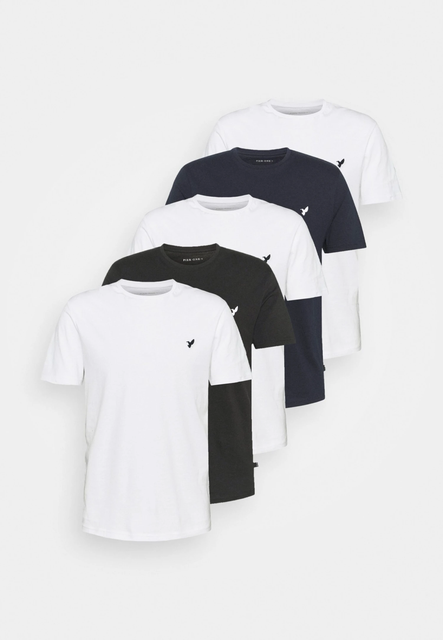 Pier One 5 Pack - Camiseta Básica - White/Black/Dark Blue 7 Pier One 5 Pack - Camiseta Básica - White/Black/Dark Blue - Imagen 7