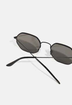 Pier One Unisex - Gafas De Sol - Black -Pier One 81a01a04615749be9c19bcffe3aa7fac