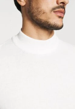 Pier One Jersey De Punto - White 13 Pier One Jersey De Punto - White -Pier One 8a1680aa79b449e9bb9307fd6a46fd28