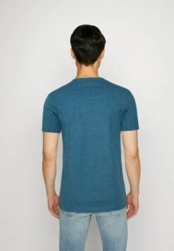 Pier One 5 Pack - Camiseta Básica - Mottled Blue/Light Green/Off-White 11 Pier One 5 Pack - Camiseta Básica - Mottled Blue/Light Green/Off-White -Pier One 92b3aeb6acd54c0096689803c138ac14