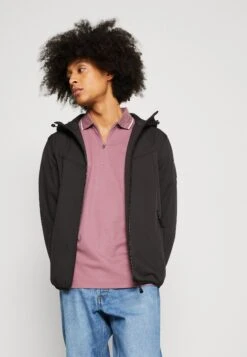 Pier One Impermeable - Black 9 Pier One Impermeable - Black -Pier One 96a994fc1403480fbcdd56b9d44dcb3f