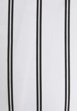 Pier One Camisa - Off-White -Pier One a349133760124b28b3fe4de70b6d3348