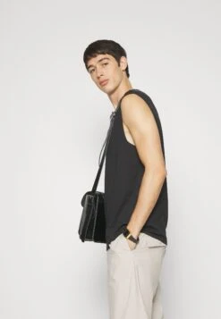 Pier One 2 Pack - Top - Black -Pier One b077392c86a34f3db2224fe4d3f5789f