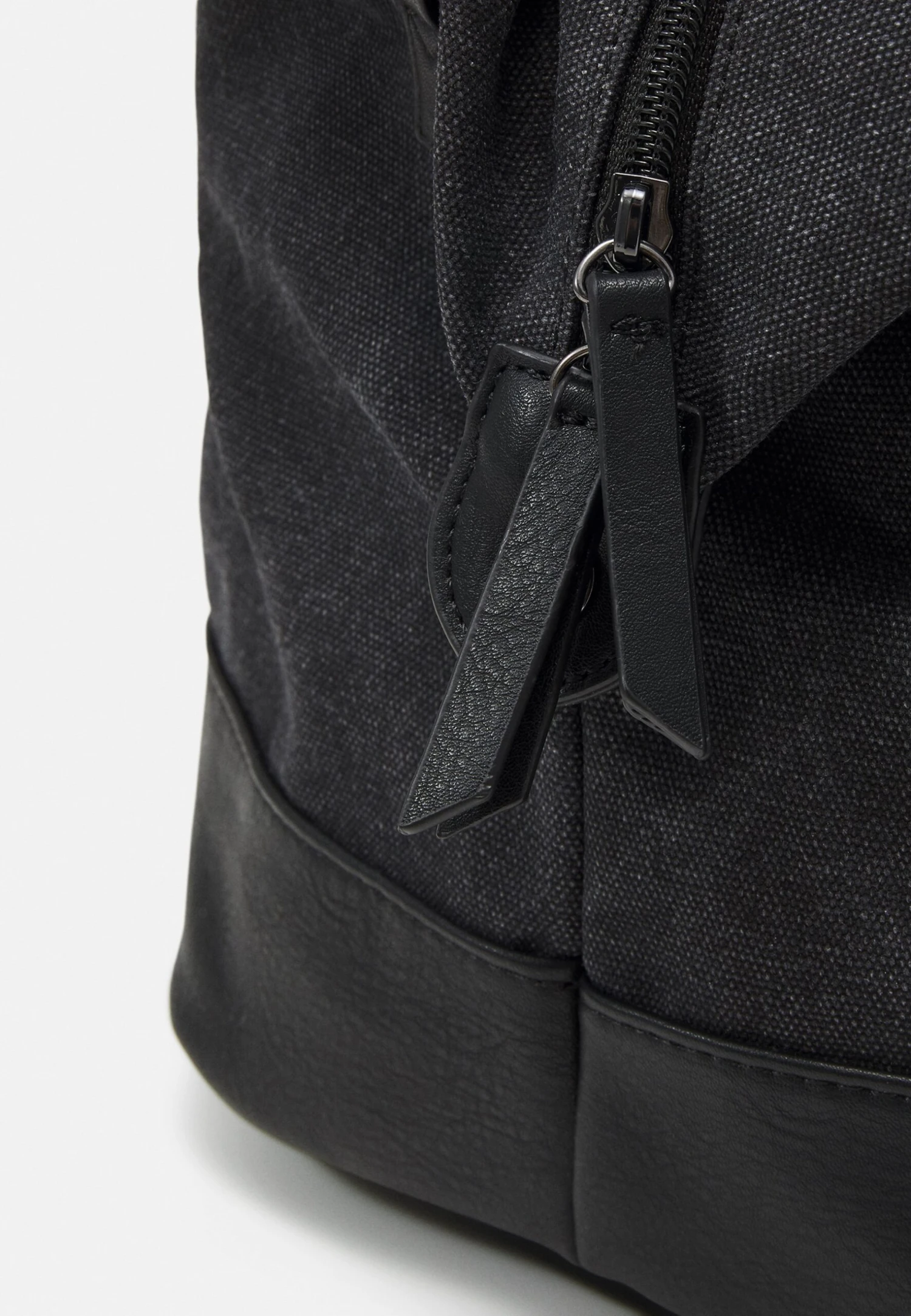 Pier One Unisex - Bolsa De Viaje - Black 4 Pier One Unisex - Bolsa De Viaje - Black - Imagen 4