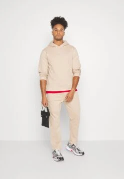 Pier One Jersey Con Capucha - Tan -Pier One c90dfdefac3342ac8338cc9b43b7ec66