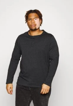 Pier One 2 Pack - Camiseta De Manga Larga - Dark Grey/Red 9 Pier One 2 Pack - Camiseta De Manga Larga - Dark Grey/Red -Pier One cb38540c29b64232a08414884540a699