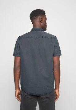 Pier One Camisa - Blue-Grey -Pier One de6eac676ffe49579f368c1daedeaca4