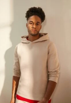 Primera página 13 Pier One Jersey Con Capucha - Tan