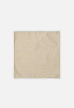 Pier One Set - Otros Accesorios - Beige 10 Pier One Set - Otros Accesorios - Beige -Pier One ee766886fde8441082c1e198625ed5c2