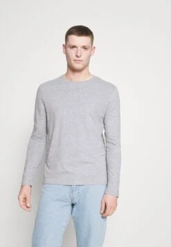 Pier One 5 Pack - Camiseta De Manga Larga - White/Dark Blu/Grey -Pier One f1774a4a7a3f444e865f7b6e75b4c3ba